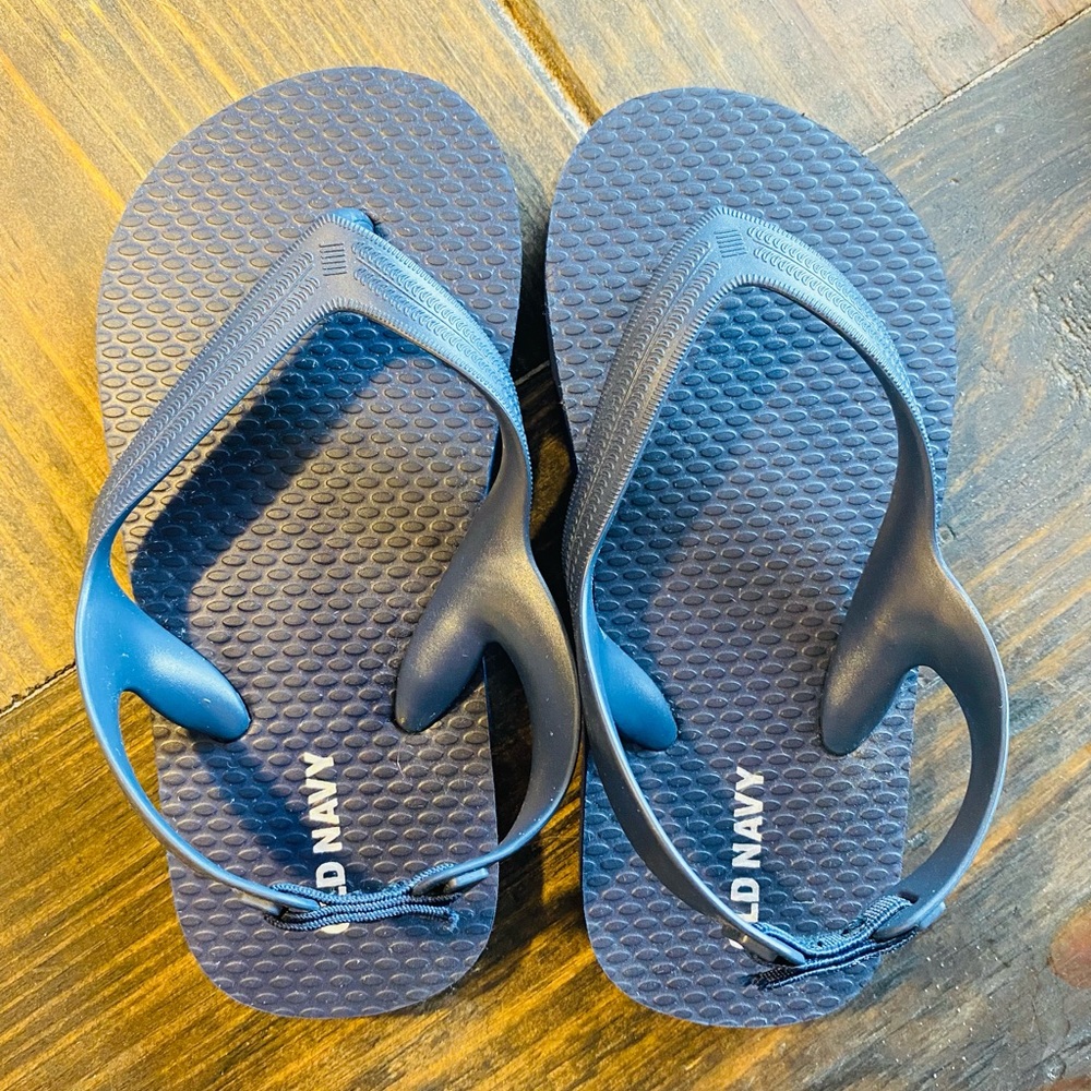 Old Navy Flip Flops